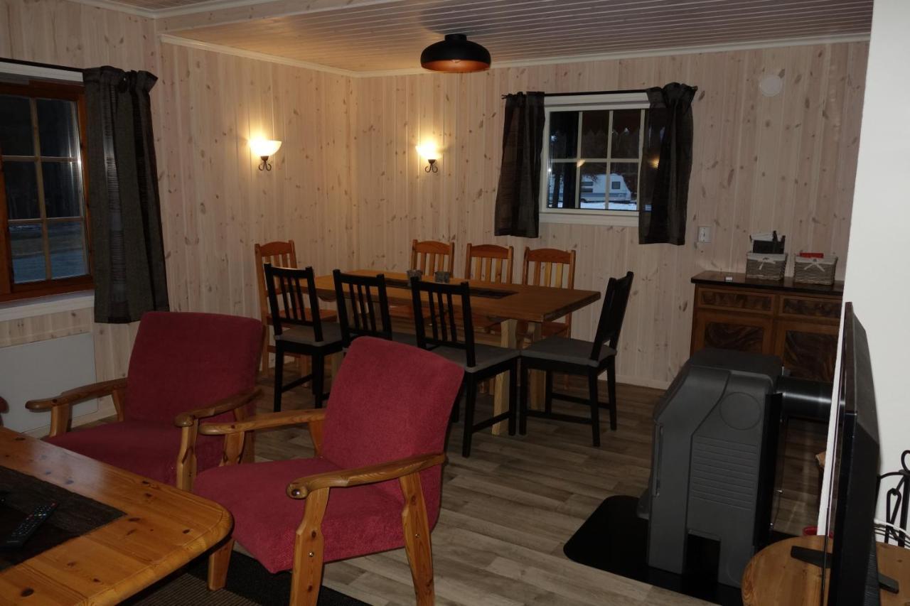 Roste Hyttetun Og Camping Os (Hedmark) Luaran gambar