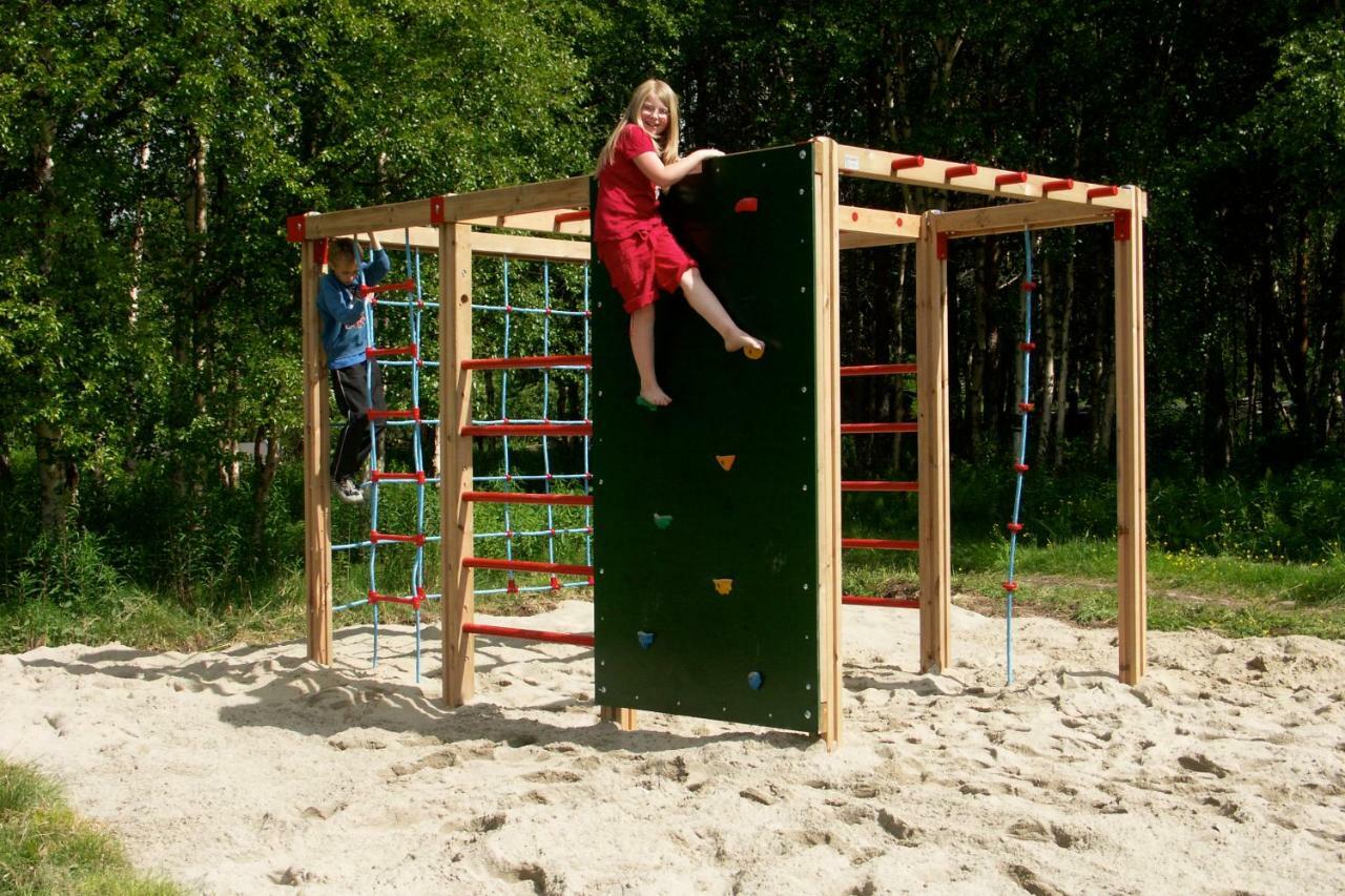 Roste Hyttetun Og Camping Os (Hedmark) Luaran gambar